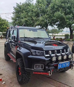 北京bj40改装机盖引擎盖 bj40愤怒者机盖 玻璃钢材质