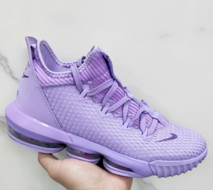 nike lbj16 low詹姆斯16代骚紫40码篮球鞋 耐