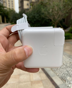 原装苹果61w充电器macbook笔记本电脑电源适配器全新a
