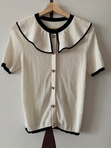 米白色针织海军领短袖,适合体型偏瘦的女生,衣服尺寸介于s和m
