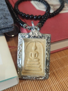 泰国正庙请回佛牌 成功佛  郭德纲同款