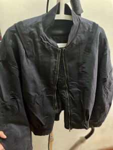 jnby江南布衣黑色朋克风破洞飞行员夹克