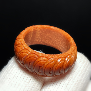 8,苏州名家朱红梅雕刻,盘玩四tb36918883980.