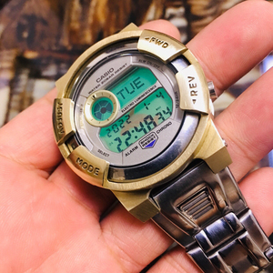 青铜卡西欧casio潜水手表,稀有金色圈g2000抬手亮屏
