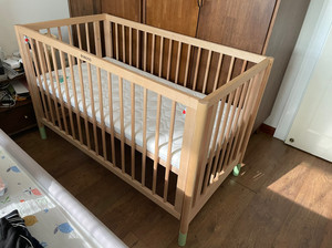 巴布豆bobdog 婴儿床 全实木 全榉木 无油漆 可调节高