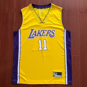 易建联亲笔签名球衣 亲签篮球服 nba湖人 科比 詹姆斯_阿里巴巴找货