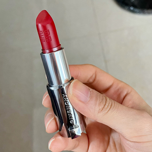 纪梵希大红色口红