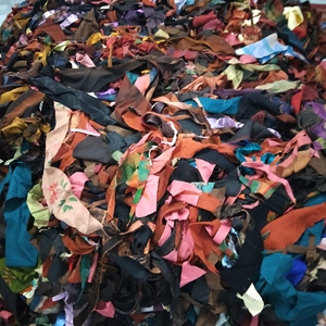 欣欣向荣_36淘宝真丝小料零头布面料桑蚕丝缎面边角料布头丝绸diy