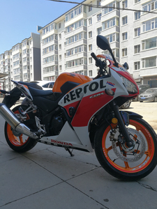 本田cbr300r威爽花色abs版,进口大茂泰产16年6月上