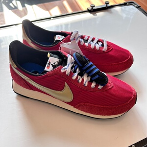 耐克nikeaj1blackgold黑金喷墨泼墨鞋带黑色金色af1空军一号0人付款9