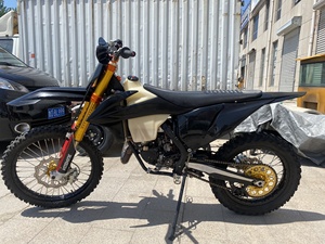 新款开禧150,大油箱,改装进口碳纤维阀片 30多小时