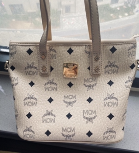 00tb8281421618淘宝m家菜篮子单肩斜挎链条包波士顿枕头包y相机包托