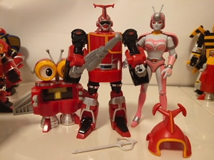 万代 铁甲小宝 卡布达 飞翔机器人 田德莉娜