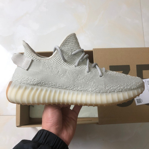 全新椰子灰芝麻42码椰子350v2芝麻!德国巴斯夫大底