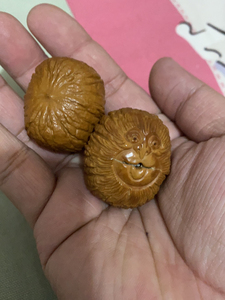 猴头手把件猴头核桃猴头雕刻 元宝猴头手把