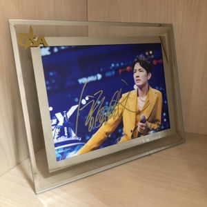 钟汉良亲笔签名照,这就是街舞总决赛签