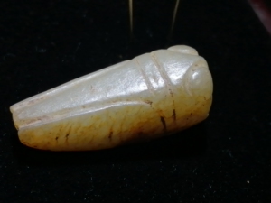 000人付款淘宝红山文化河磨玉黄玉玉蚂蚱玉虫玉蜘蛛,玉质老熟,红沁