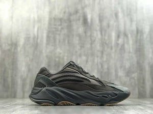 yeezy700晶洞真假对比,yeezy350真假对比 yeezy 700v2 晶洞宝藏 咖啡椰子700老爹鞋 eg