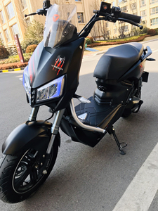 出售99新雅迪x5红蜘蛛版本电动车电摩酷车