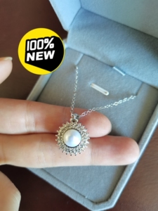 欧诗漫淡水珍珠项链!全新,正品保证