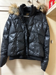 美特斯邦威毛领短款羽绒服女冬季保暖舒适长外套女黑色M码160