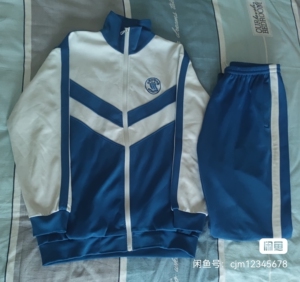 北京三帆中学校服,外套165大小,八九成新,裤子170大小