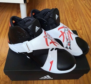 麦迪 adidas t-mac5 高帮篮球鞋黑白