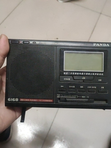转让熊猫6168短波二次变频立体声收音机!功能正常,缺天线和