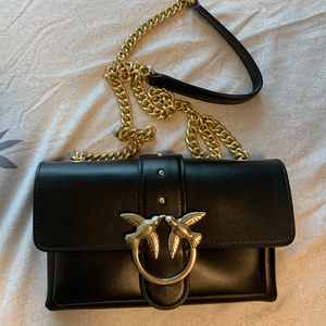 pinko燕子包～法国原购～八成新,不是全新!扣子颜色有些浅