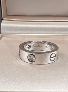 卡地亚三钻白金戒指
