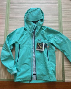 正品始祖鸟 arcteryx sabre ar 冲锋衣 滑雪