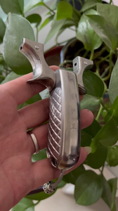 xjswudia淘宝弹弓 阿拉善铠甲美猴王 全钛合金tc21 全新无瑕疵.