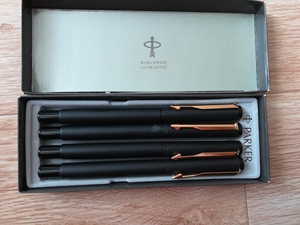 钢笔,全新,papker派克一盒4只100元特价出售,看好下