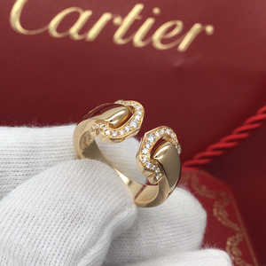 双c卡地亚戒指