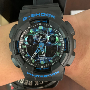 卡西欧钢铁侠红色