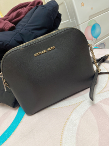 mk女包真皮贝壳包小方包牛皮斜挎链条包