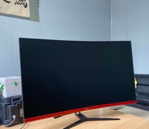 18年爆新32寸冠捷aoc梦想家高清无边框曲面屏显示器非2k