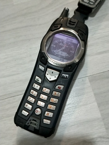 卡西欧三防蛙镜模拟手机.不能插卡,屏幕好,按键好用.成色外观