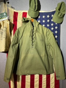 二战美军usn海军军版甲板雨衣背带裤s码套装_阿里巴巴找货神器