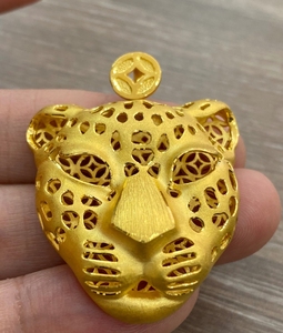 吉盟定制豹子头999黄金吊坠