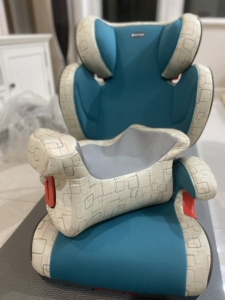 环球宝宝安全座椅