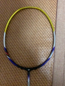 000人付款淘宝绝版  尤尼克斯羽毛球拍 ns9000x.