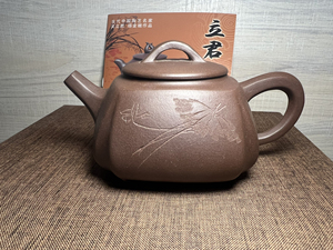 杨金娥紫砂壶