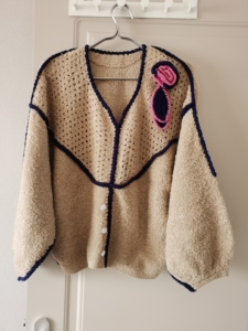 宽松蝙蝠袖毛衣针织衫,9成新.不是羊毛线.衣长58,下摆86