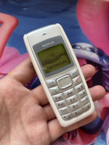 诺基亚1110i手机,白色,经典直板机,9.9新成色,功能完