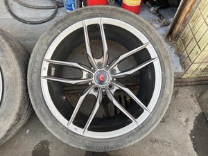 二手18寸ifg37轮毂 带轮胎一起出售!