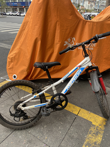 美利达达卡620自行车