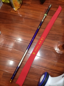 大物青鱼杆杰结精工猎鲟一号8.1米,基本用不到一直闲置,成色