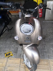 全新爱玛龟王电动车,实车如图,尽管验证 欧版,发票合格证手