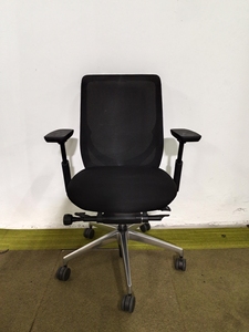 日本冈村zephyr人体工程学椅电脑办公椅,3d扶手,靠背锁